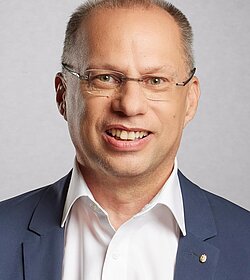 Christian Kolarik Christian Kolarik